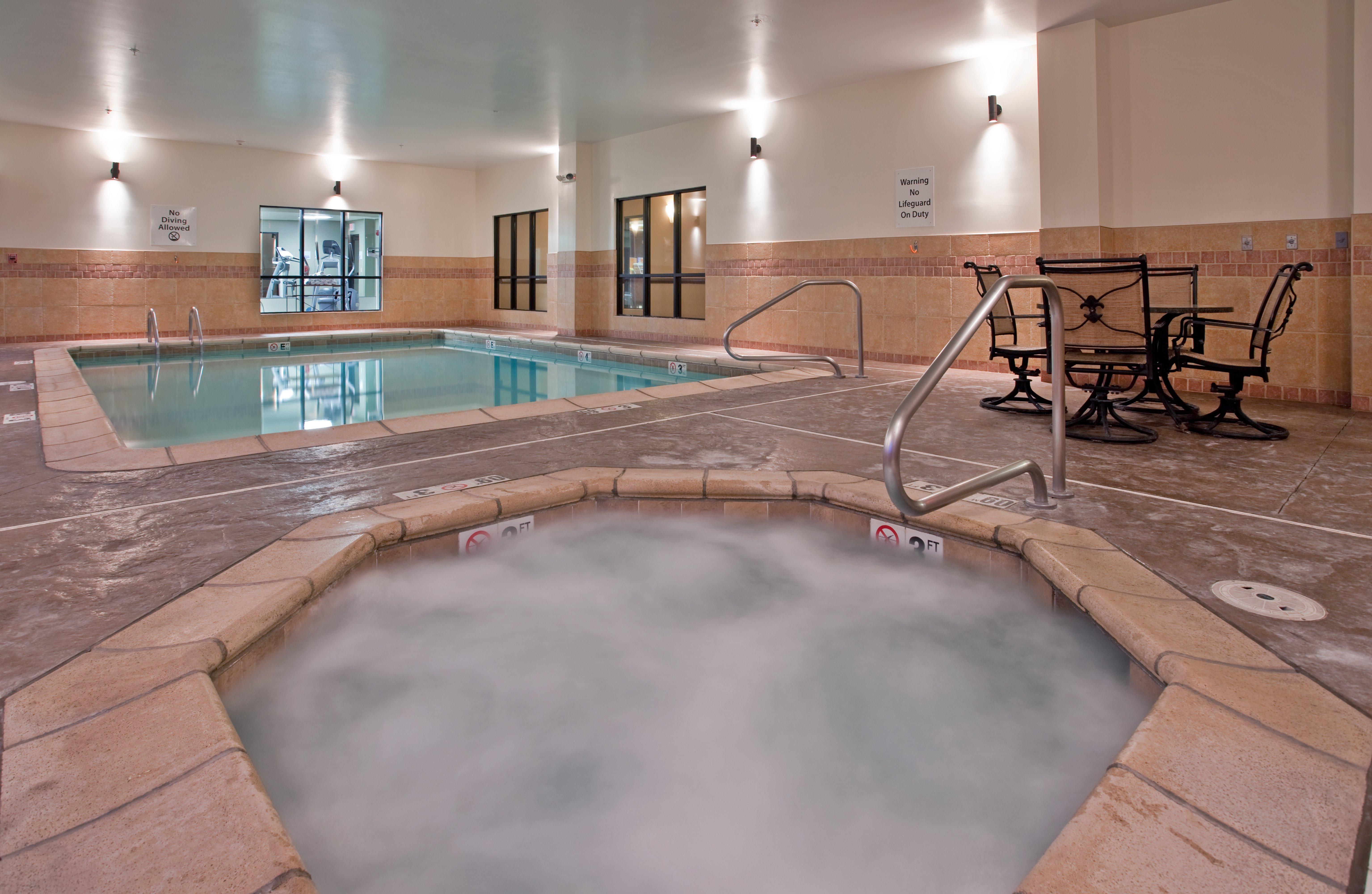 Holiday Inn Express Rolla By Ihg Facilities photo